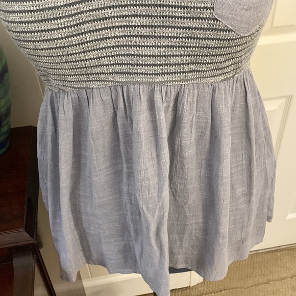 2for$10💥Sleeveless Top w/ Pocket - Picture 3 of 13